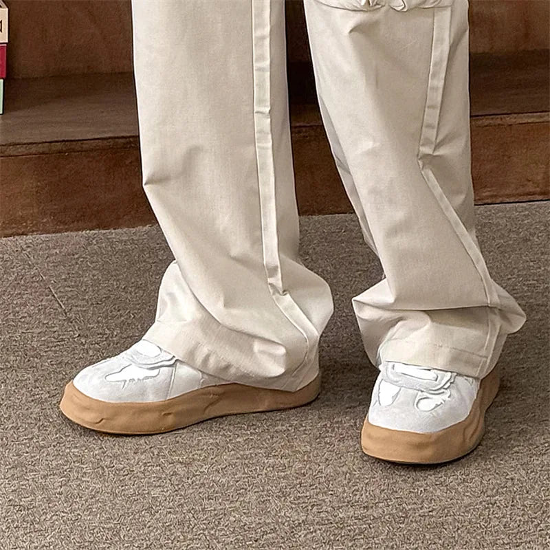 Elegant Retro Skating Sneakers