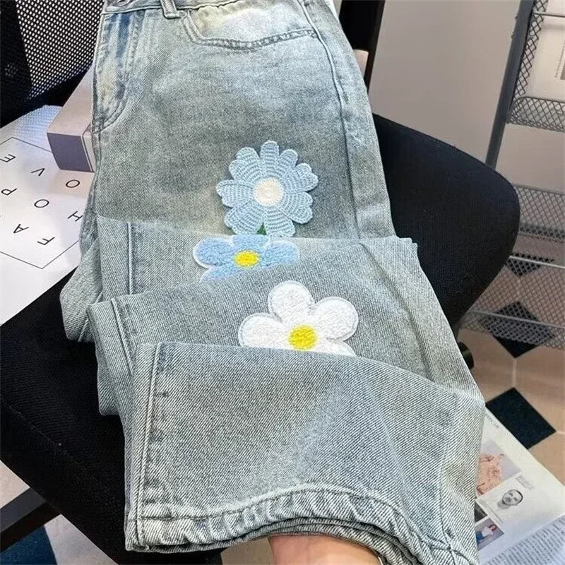 Vintage Flower Embroidered High Jeans