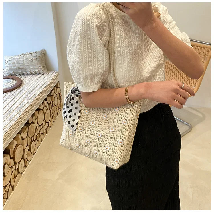 Bow-Tie Embroidery Daisy Shoulder Bag