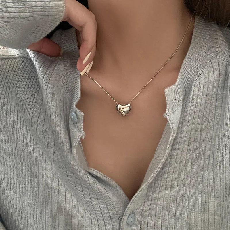 Chic Vintage Heart Pendant Necklace