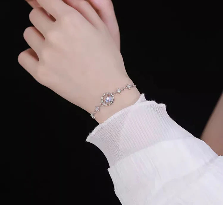 Moonlight Stone Vintage Bracelet