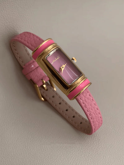 Simple Leather Strap Women Wristwatch