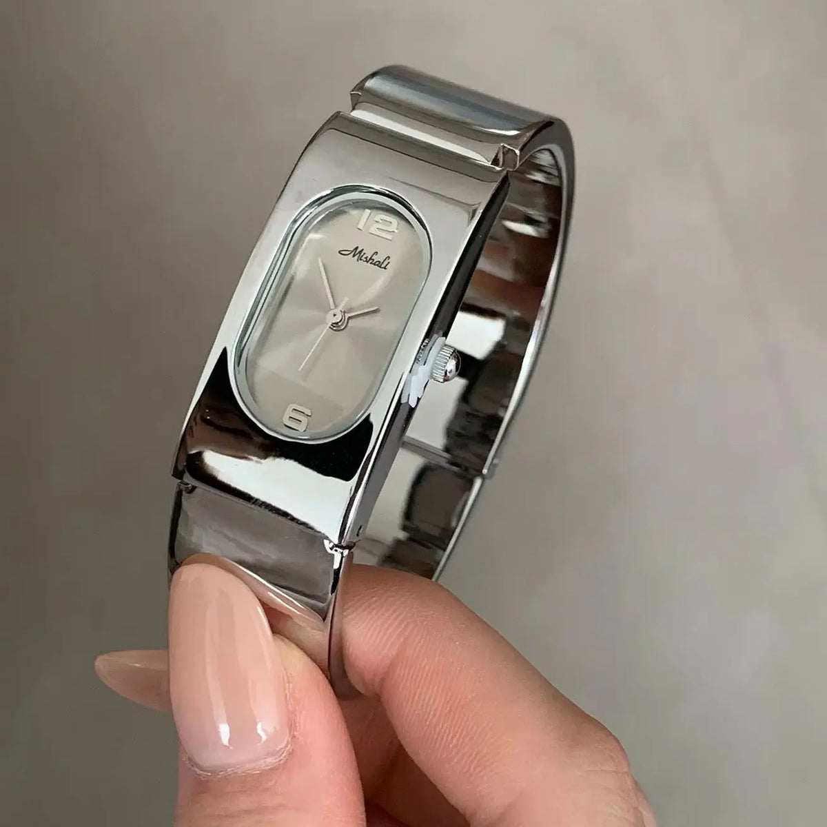 Avant-garde Style Minimalist Watches