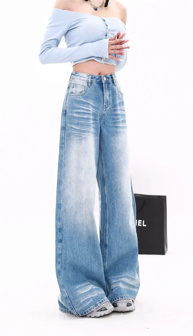 Soft Girl Comfort Straight-Leg Jeans