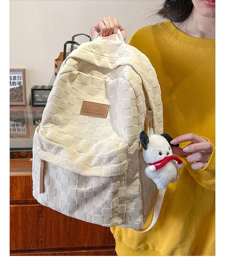 Pendant Rabbit School Backpack