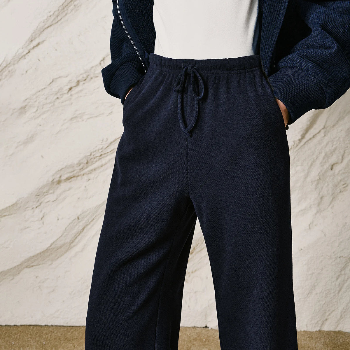 Elastic Waist Cashmere Straight Leg Pants