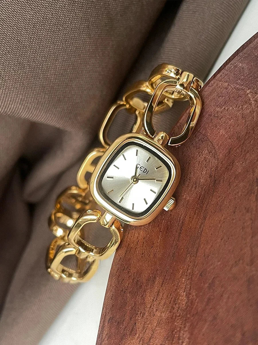 Sliver Grey Dial Square Ladies Bracelet Watch