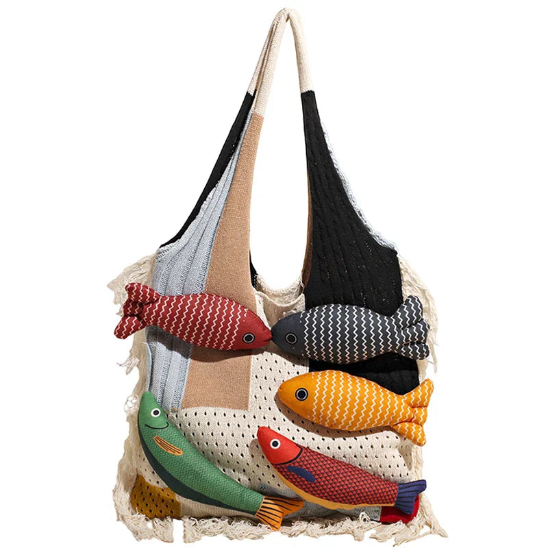 Bolso de playa de punto Boho hecho a mano con muñeca de pez bonito