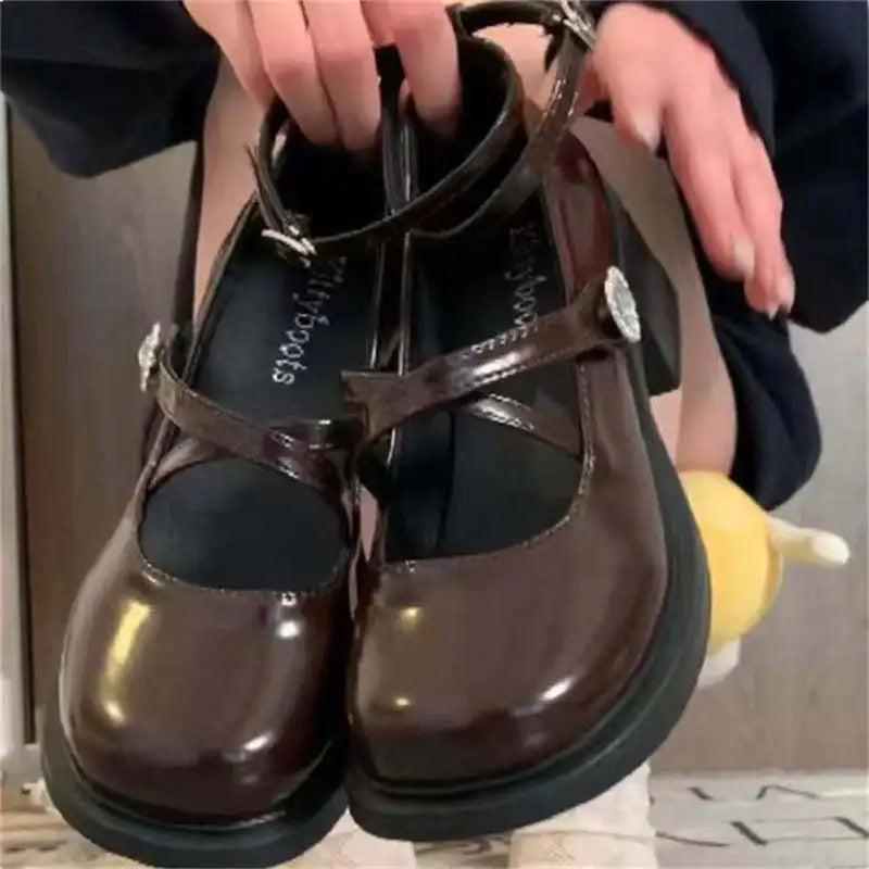 Grunge Leather Solid Color Shoes