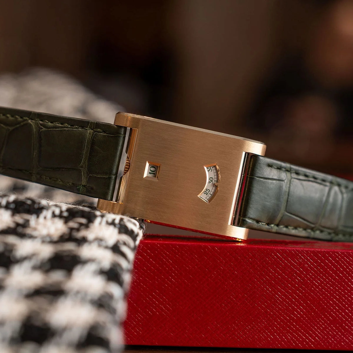 Classic Men's Retro Watch