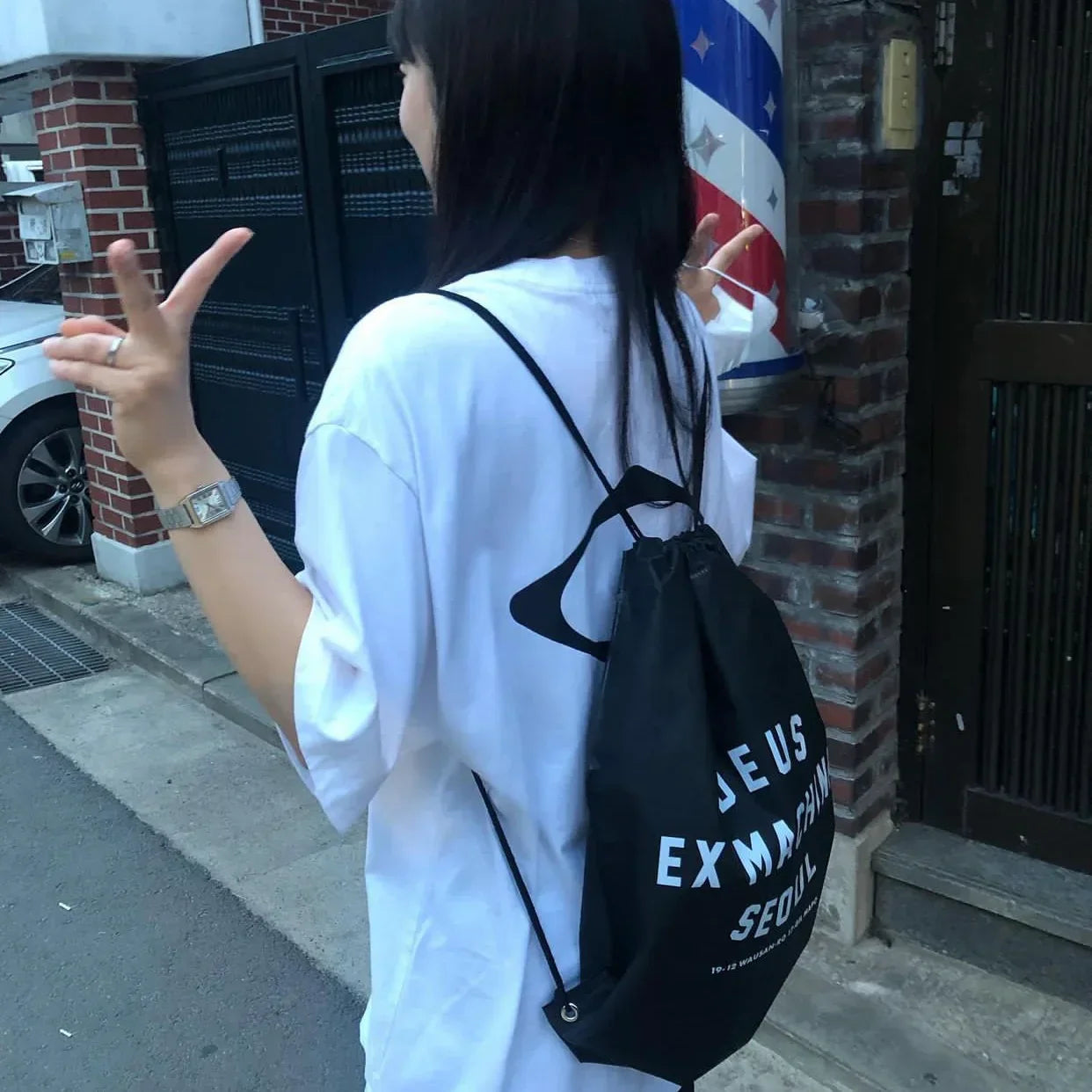 Sommerliches koreanisches Basic-T-Shirt