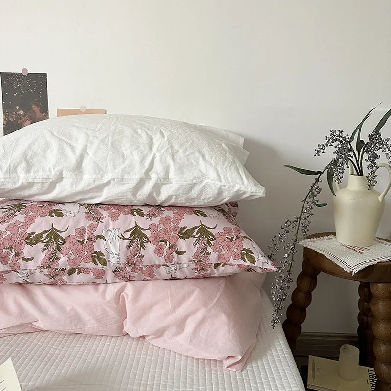 Solid Color Simple Striped Pillowcase