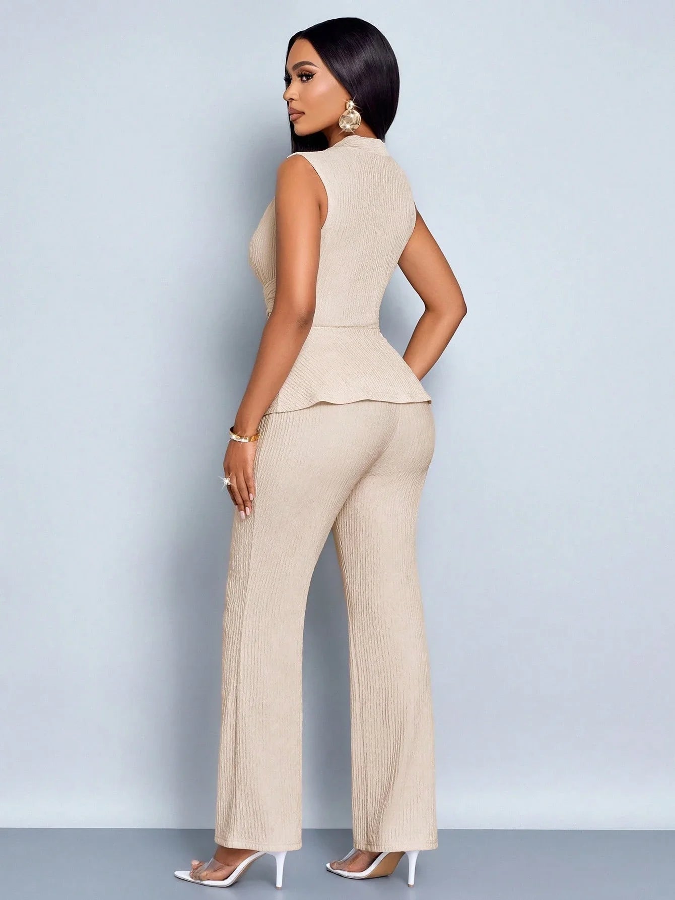 Old Money Apricot Women's Outfit